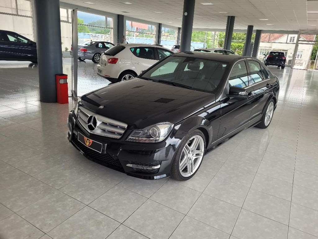 Foto 1 Mercedes 